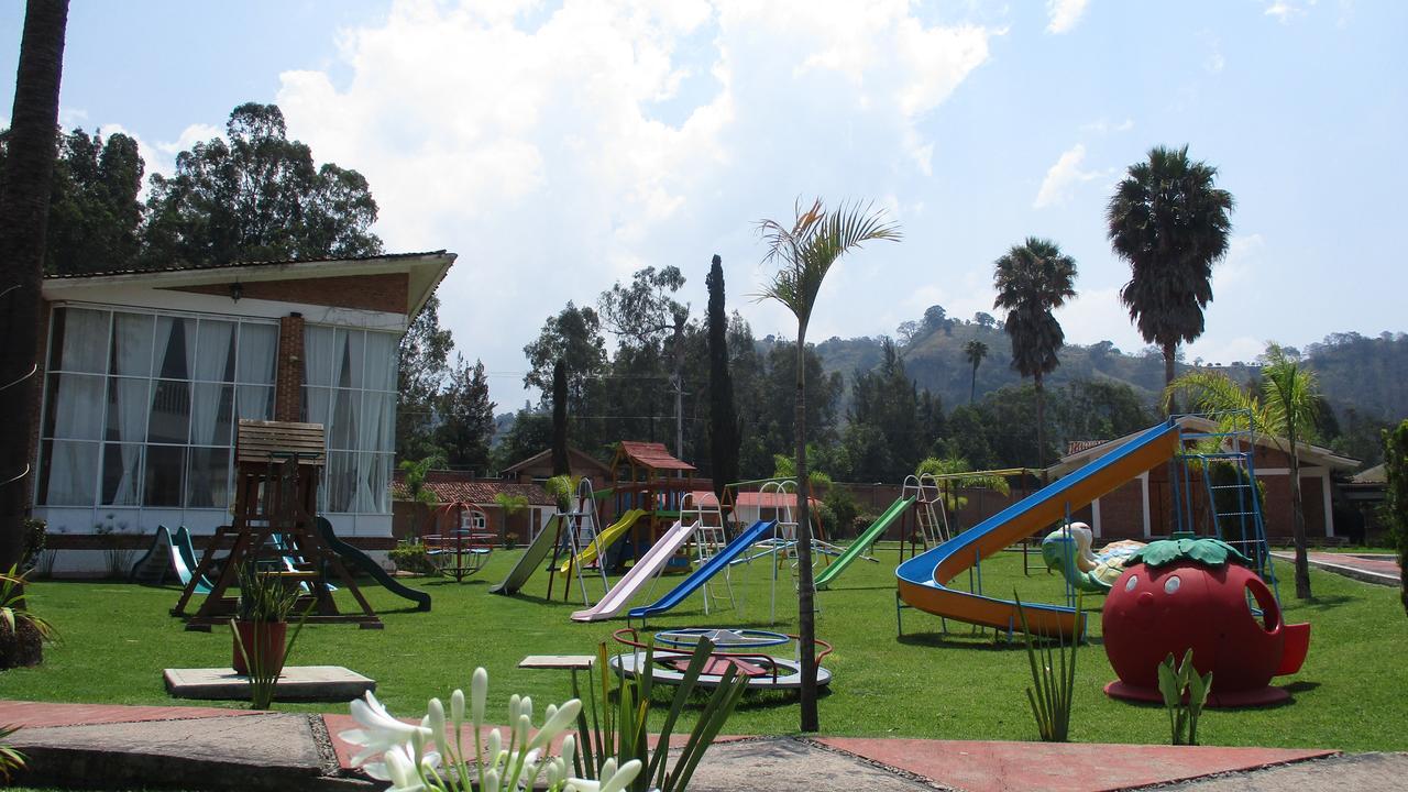 Hotel Villa Monarca Inn Zitácuaro Exterior foto