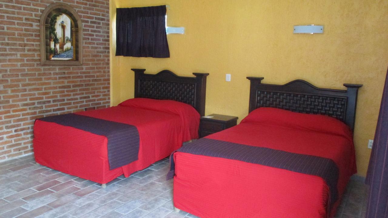 Hotel Villa Monarca Inn Zitácuaro Exterior foto