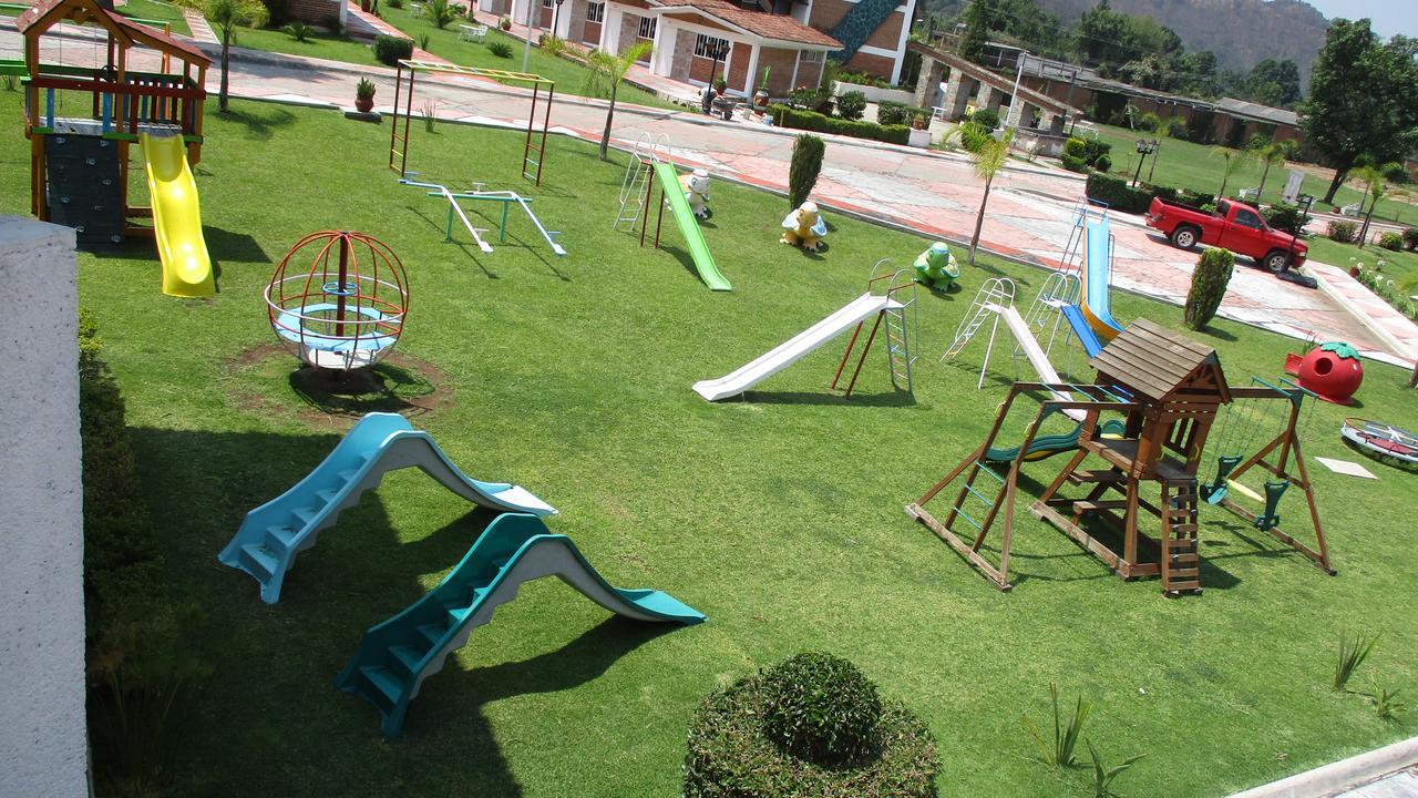 Hotel Villa Monarca Inn Zitácuaro Exterior foto