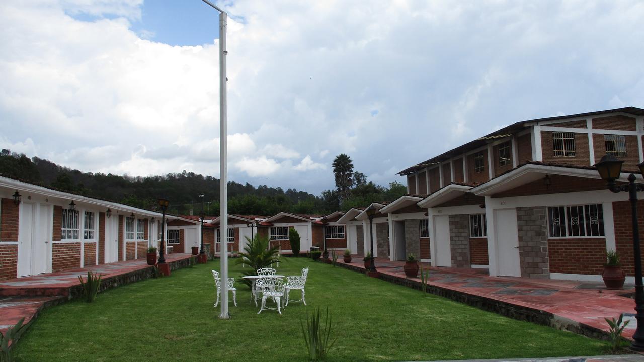 Hotel Villa Monarca Inn Zitácuaro Exterior foto